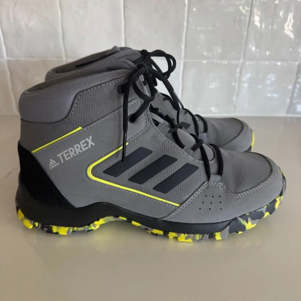 Adidas Terrex Hyperhiker Hiking Boots Boys Youth 6 Grey Black Yellow Mid Top EUC